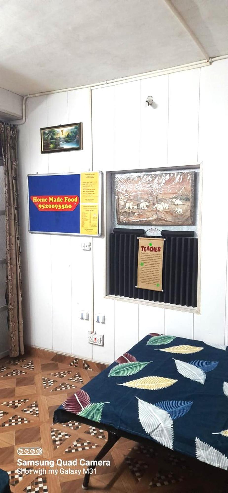 Jungle Zostel Kaushik Guest house Mussoorie