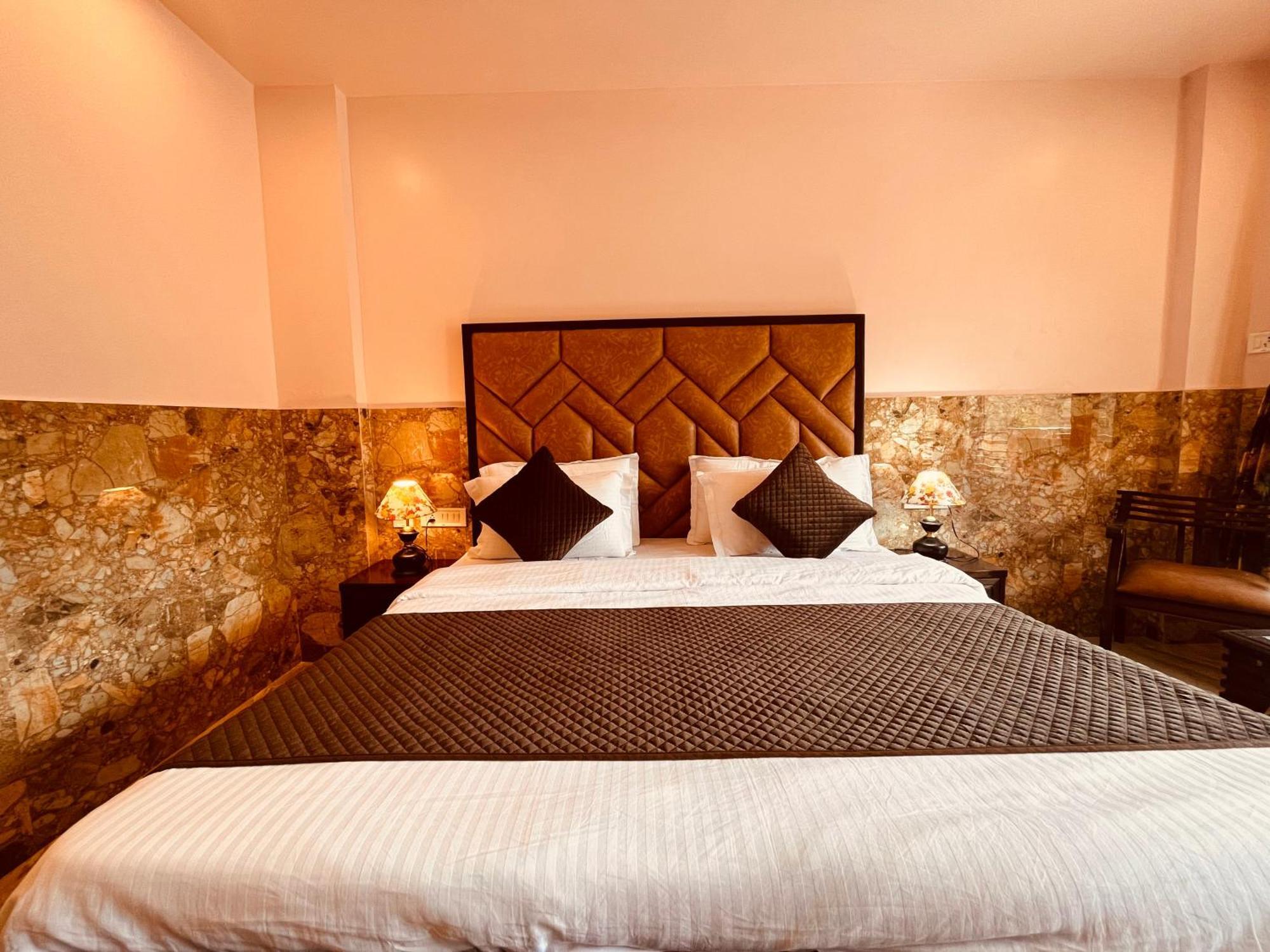 River Grand - A Peaceful Kempty Fall 4*