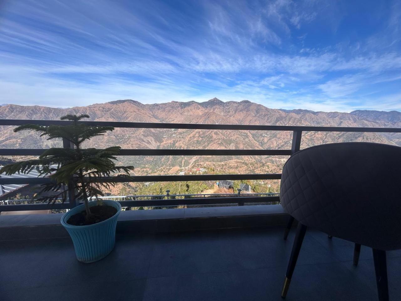 Queens Hill By Edge Mussoorie