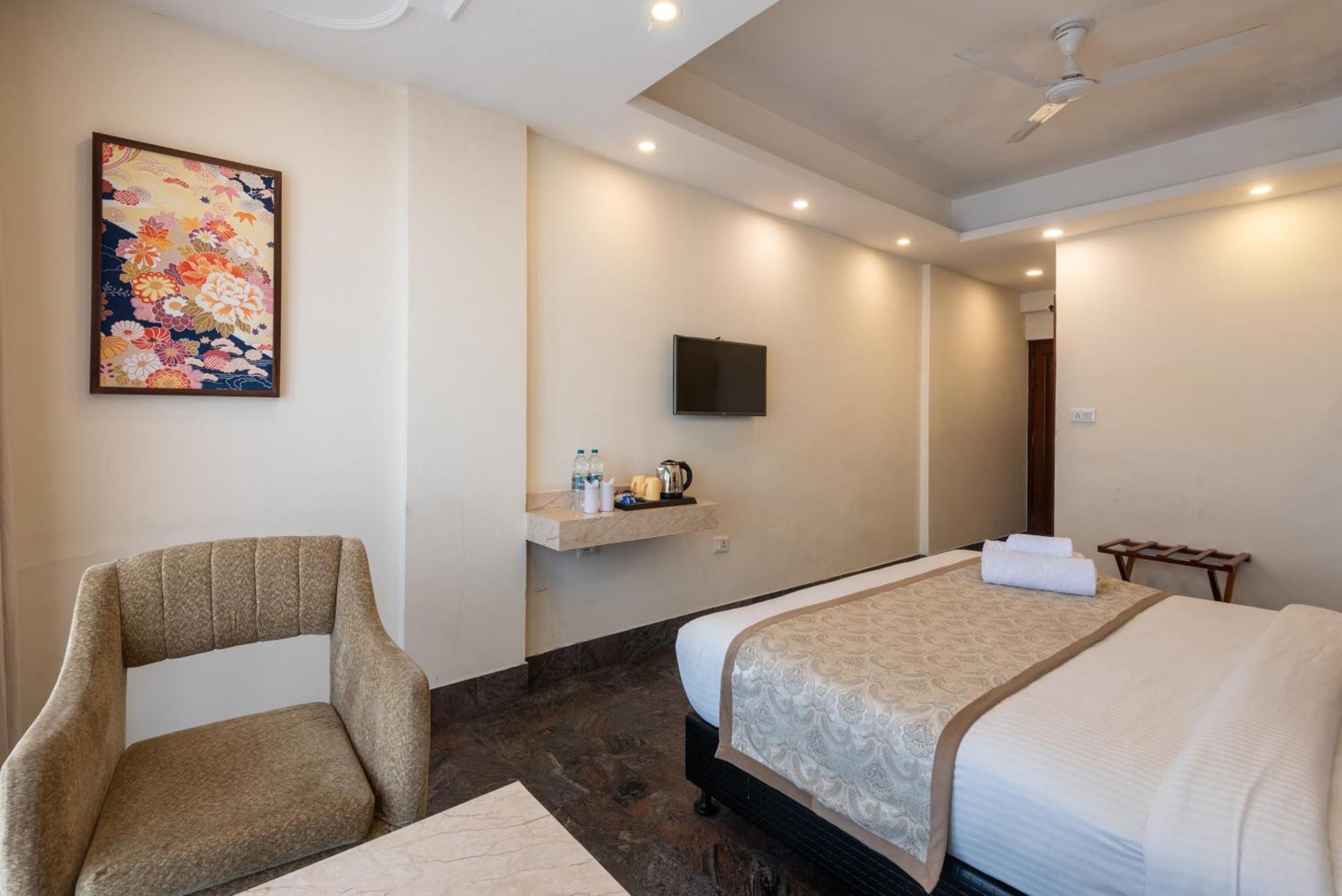Hotel Tulip Castle Mall Road Mussoorie