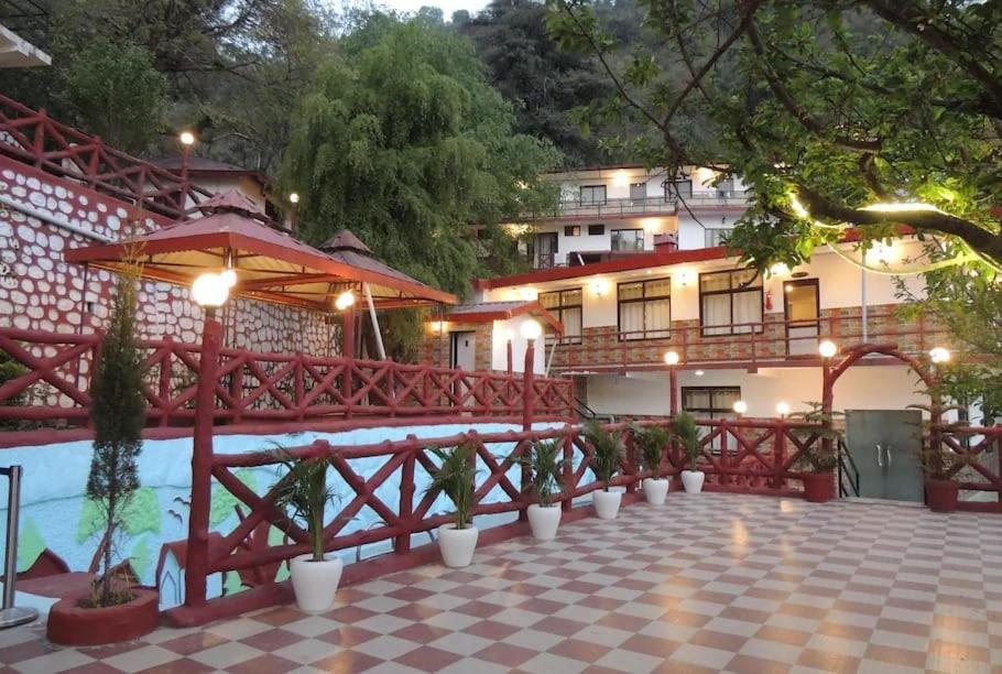 Ceyone 3* Mussoorie