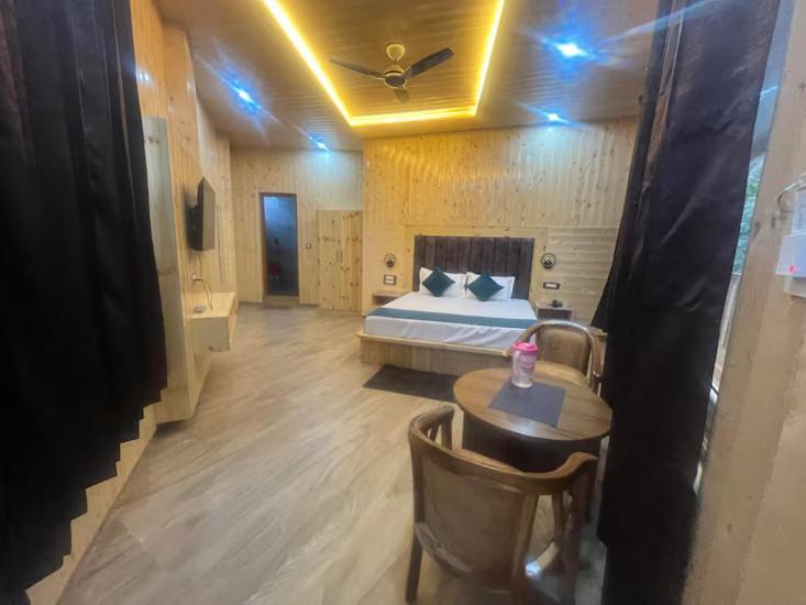 Hotel Rahul Hotel And Restaurant