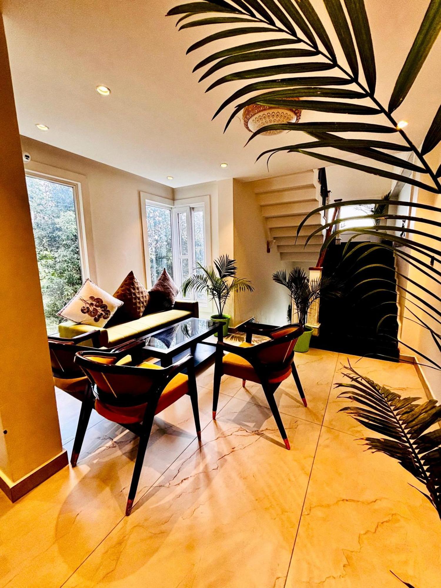 Mackenzie Luxury Boutique Hotel 4*