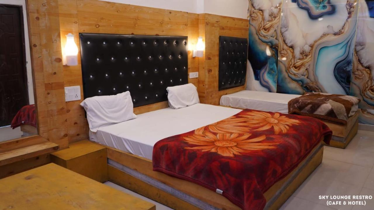 Sky Lounge Cafe Restro &