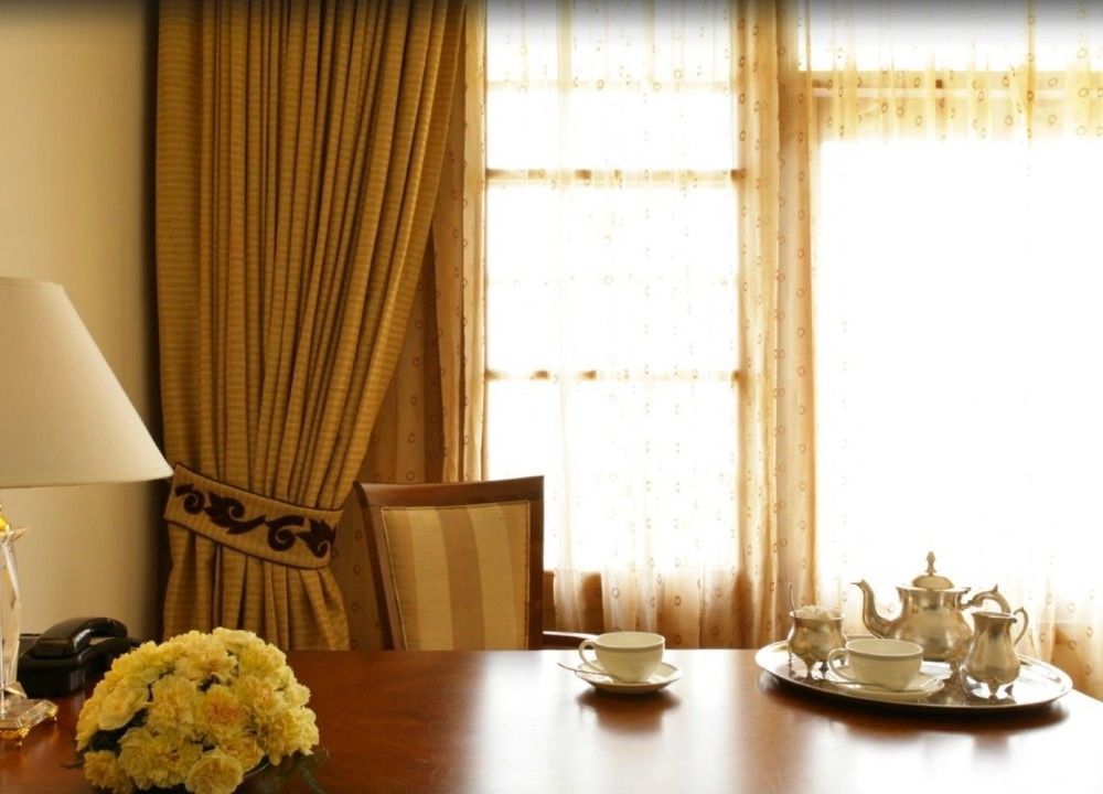 Jaypee Residency Manor Hotel