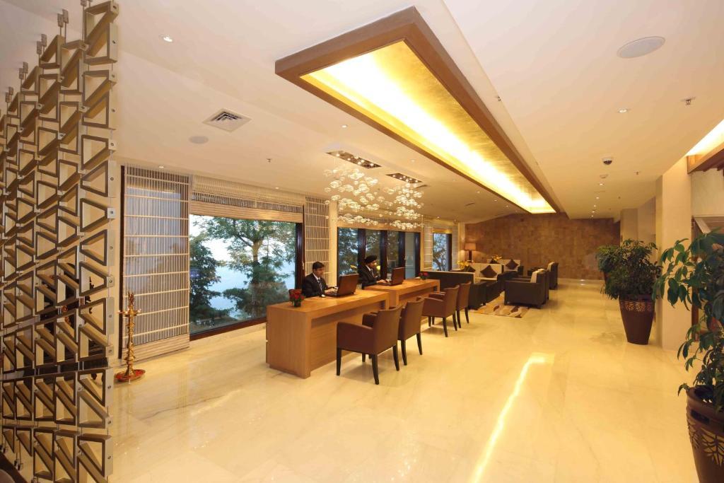 Hotel Jaypee Residency Manor