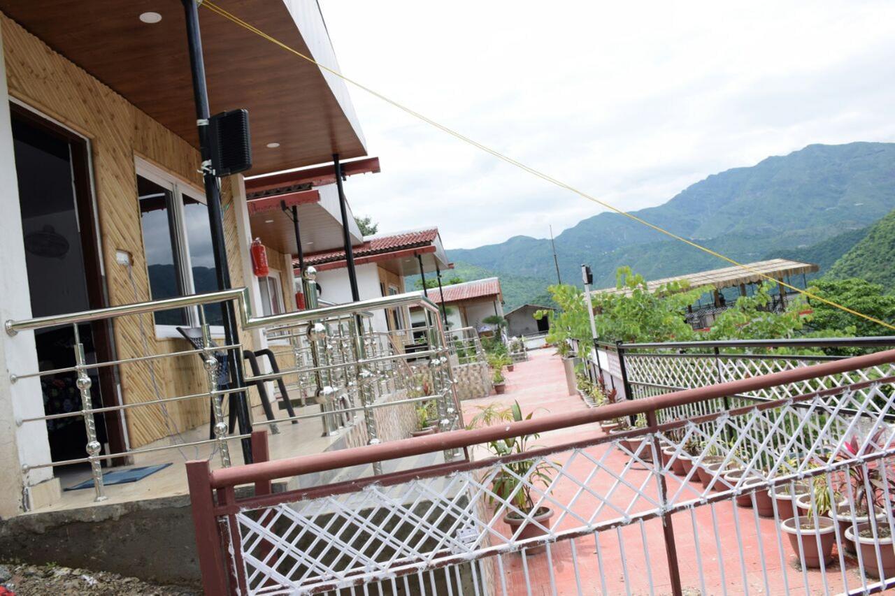 V Brv * Mussoorie