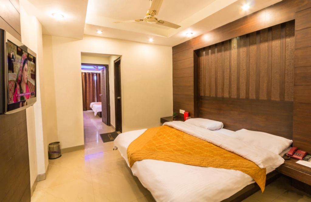 Howard International Hotel