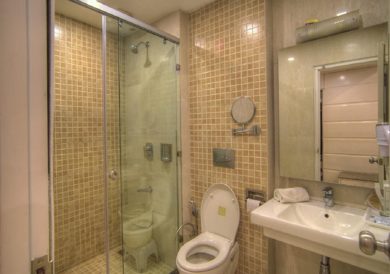 Hotel Mid Town By Royal Collection 3*