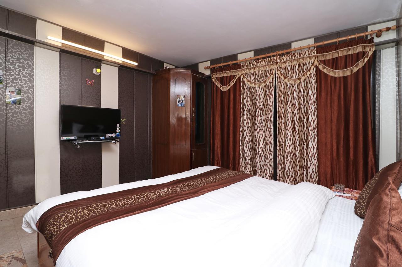 Apartment Oyo 14125 Hill View 2bhk Clock Tower *