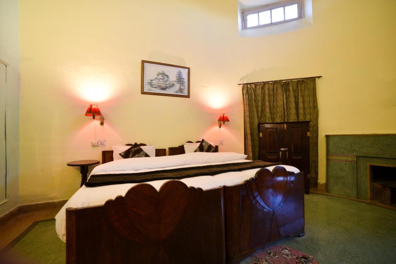 Hotel Chimney House 3*