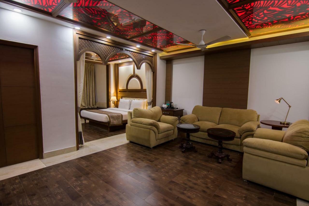 Grand Imperial & Hotel Mussoorie