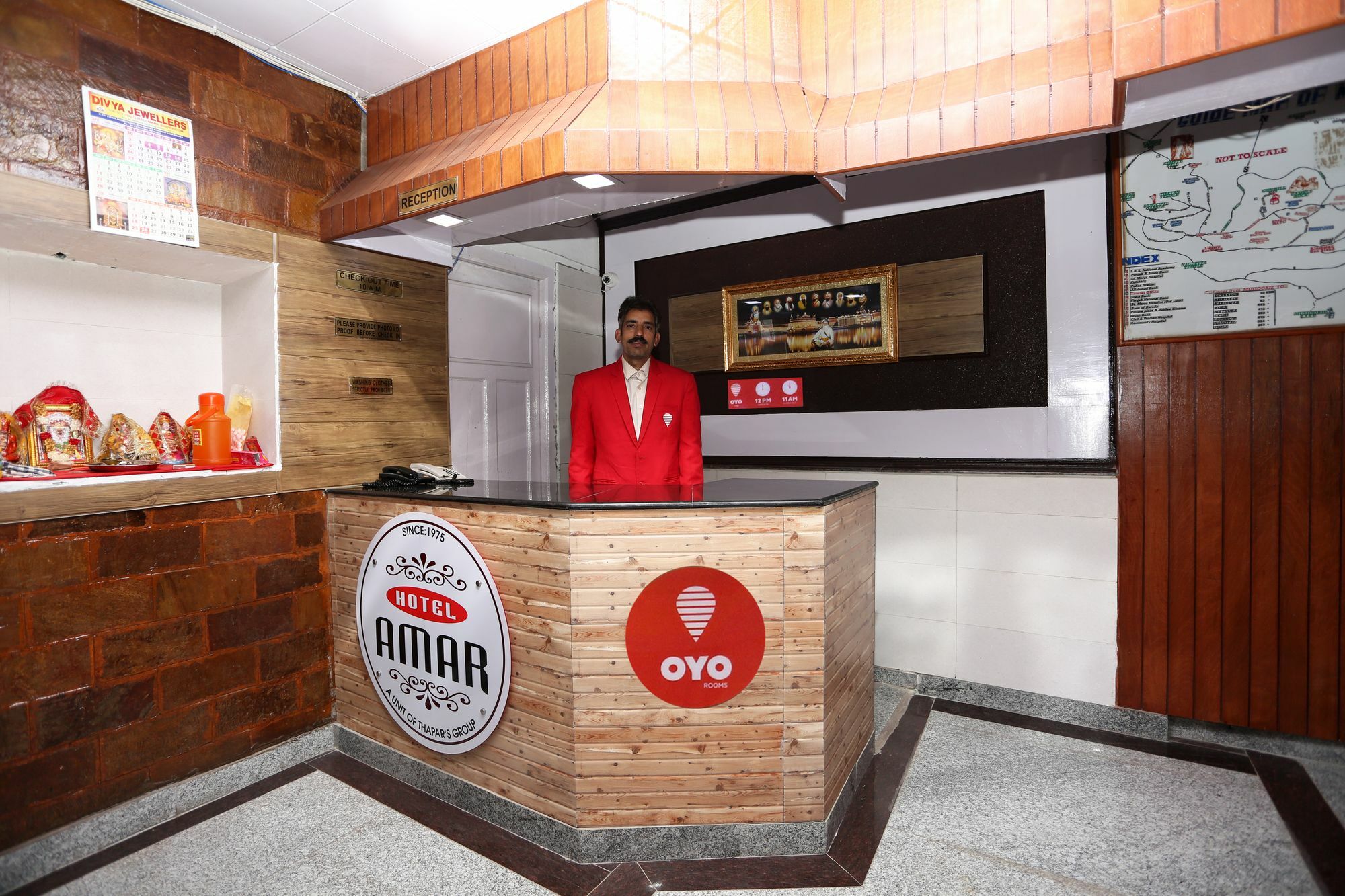 Oyo 8714 Amar Hotel Mussoorie