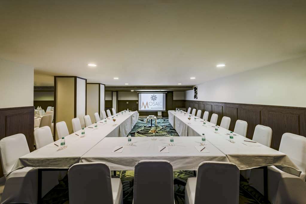 Hotel Mosaic Mallroad 4*