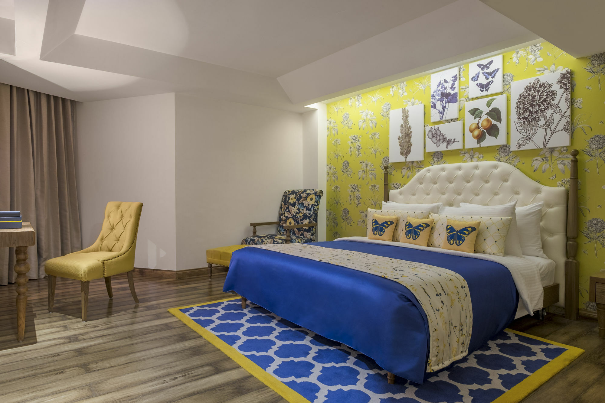 Mosaic Mallroad 4*