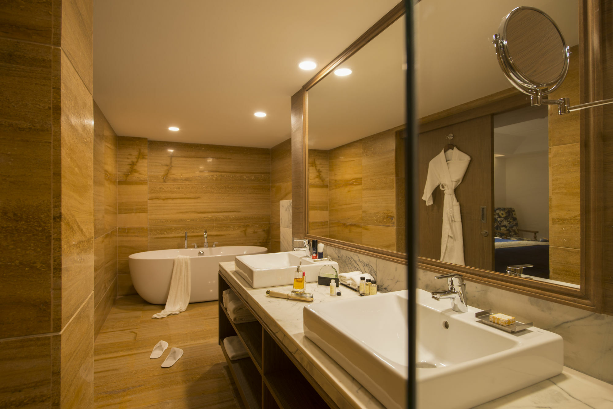 Hotel Mosaic Mallroad Mussoorie