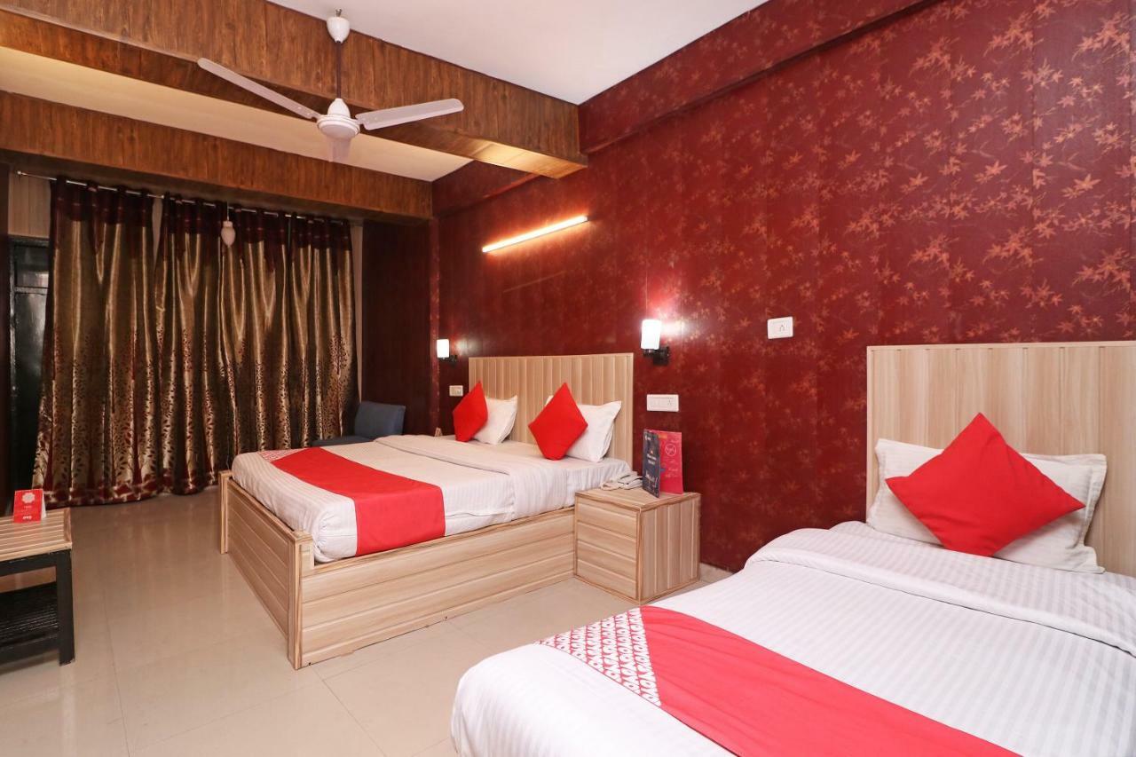Oyo 15158 International Hotel