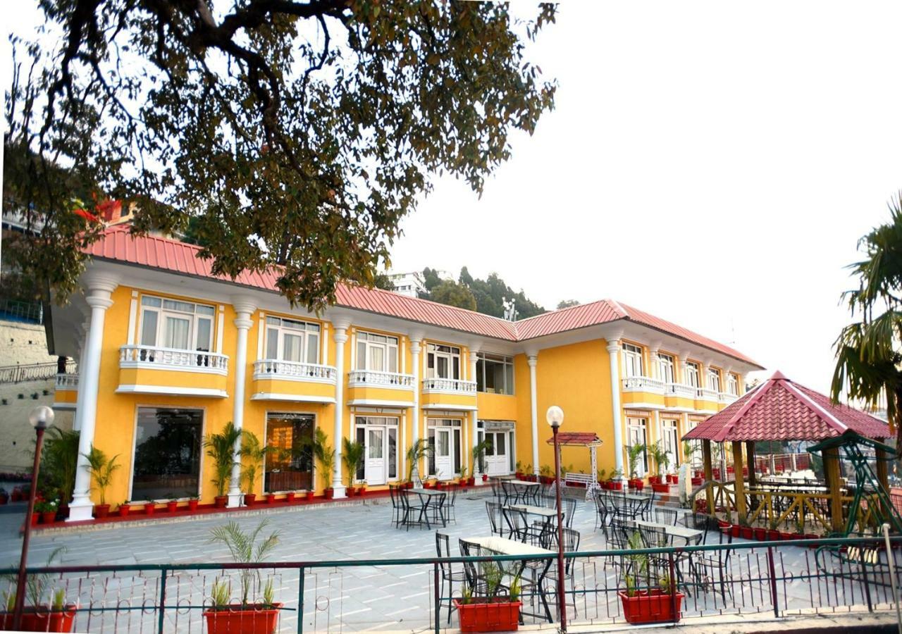 Starz Clarks 3* Mussoorie