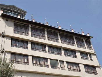 Pavilion 4*