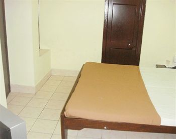 Pavilion Hotel 4*